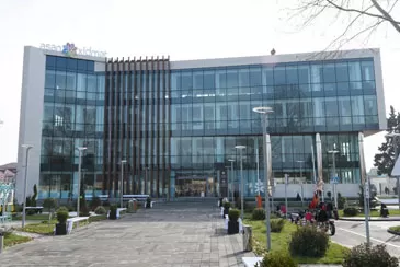 Bərdə Asan Xidmət. 1 lift 6 eskalator